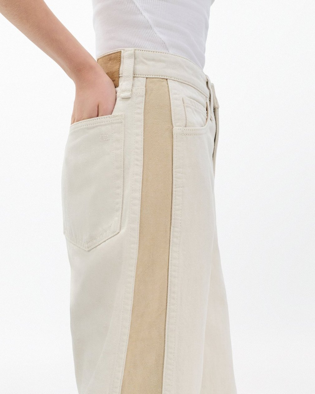 Logan Spliced Wide-Leg Jeans - Two Tone Stone - Image 5