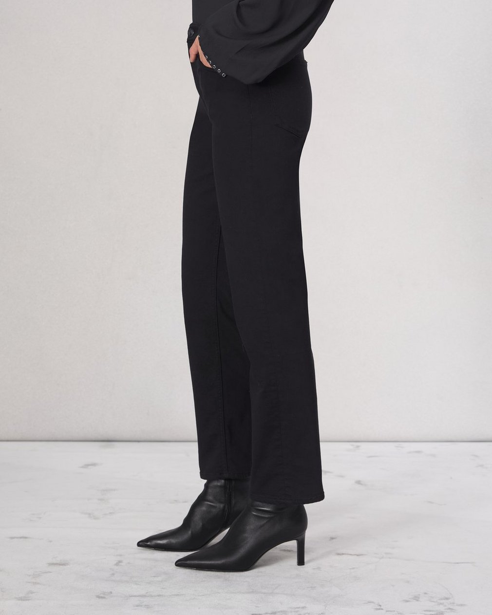 Flexi Harlow Straight Jean - Black - Image 4
