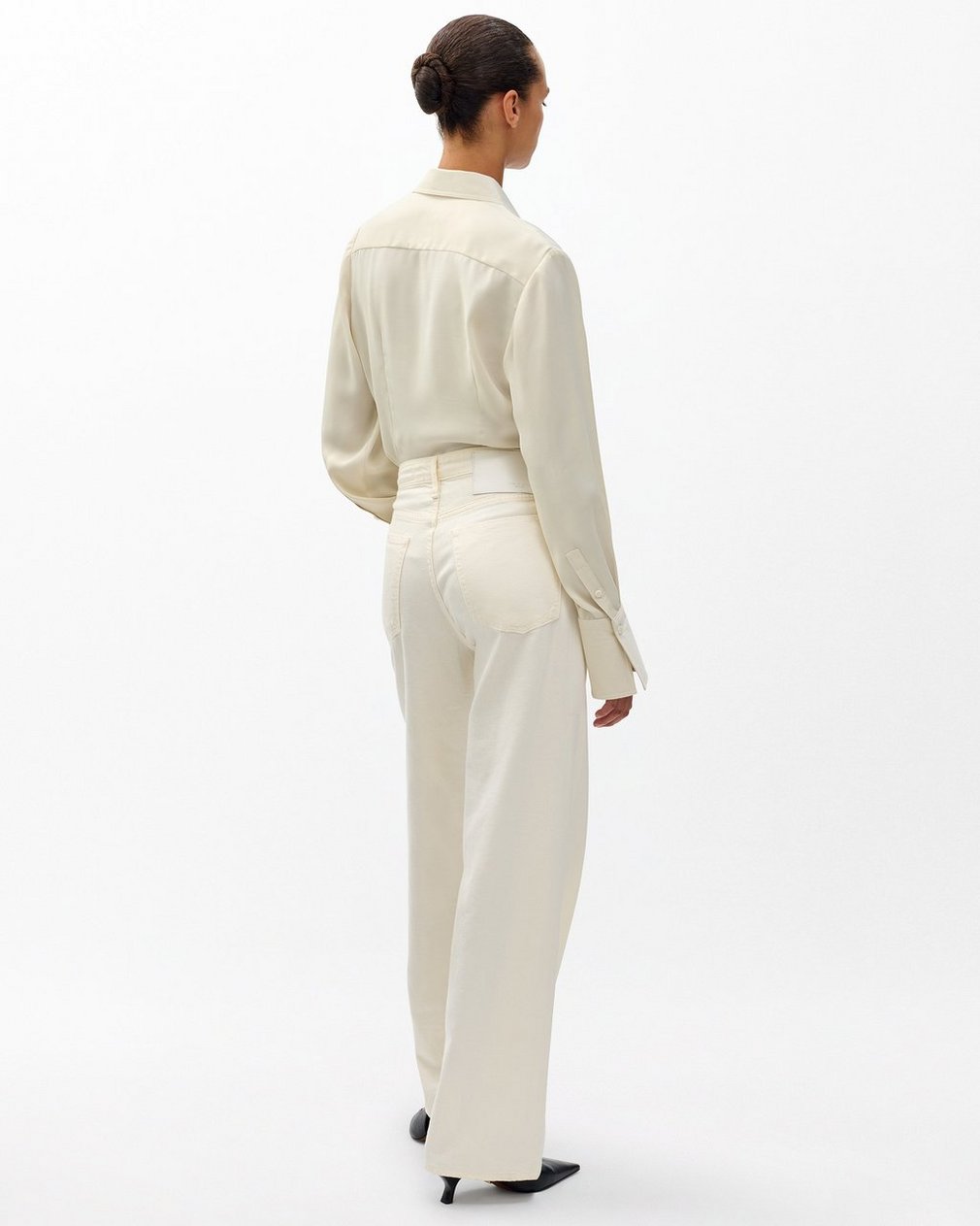 Featherweight Logan Wide Leg - Ecru: Mid-Rise Jean - Image 7