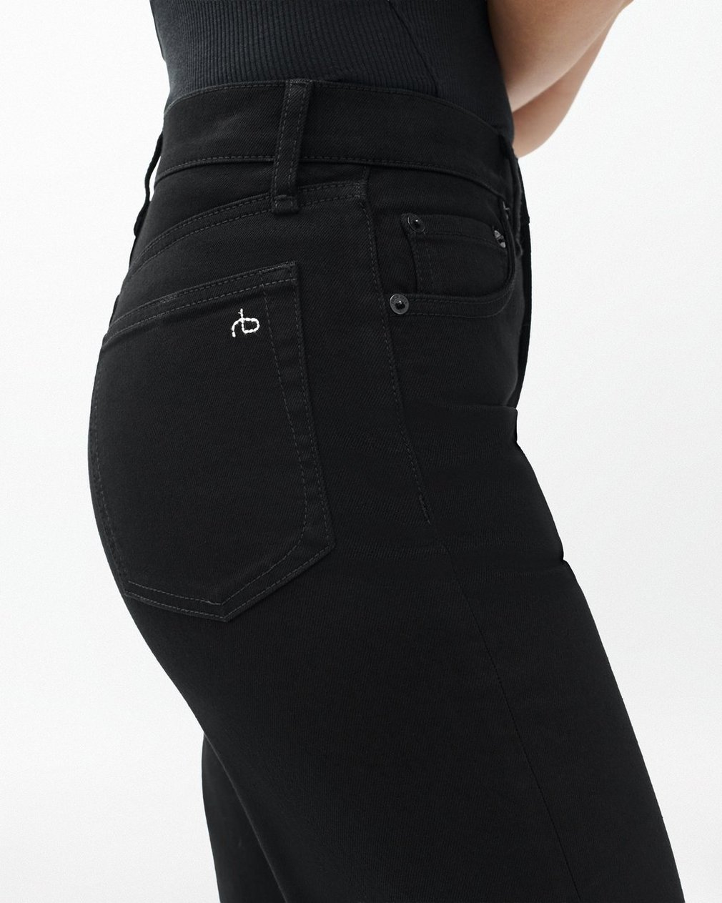 Shea Ankle Relaxed Straight Jeans - Black - Image 5