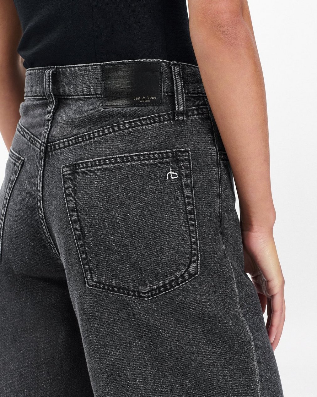 Andi Ankle Wide-Leg Jeans - Raven - Image 6