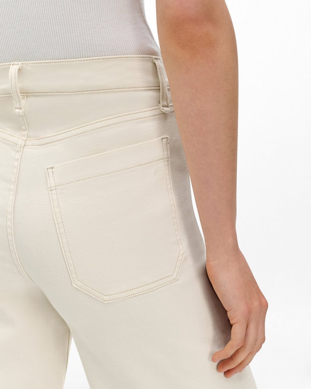 Hadley Wide-Leg Jeans - Ecru - Image 5