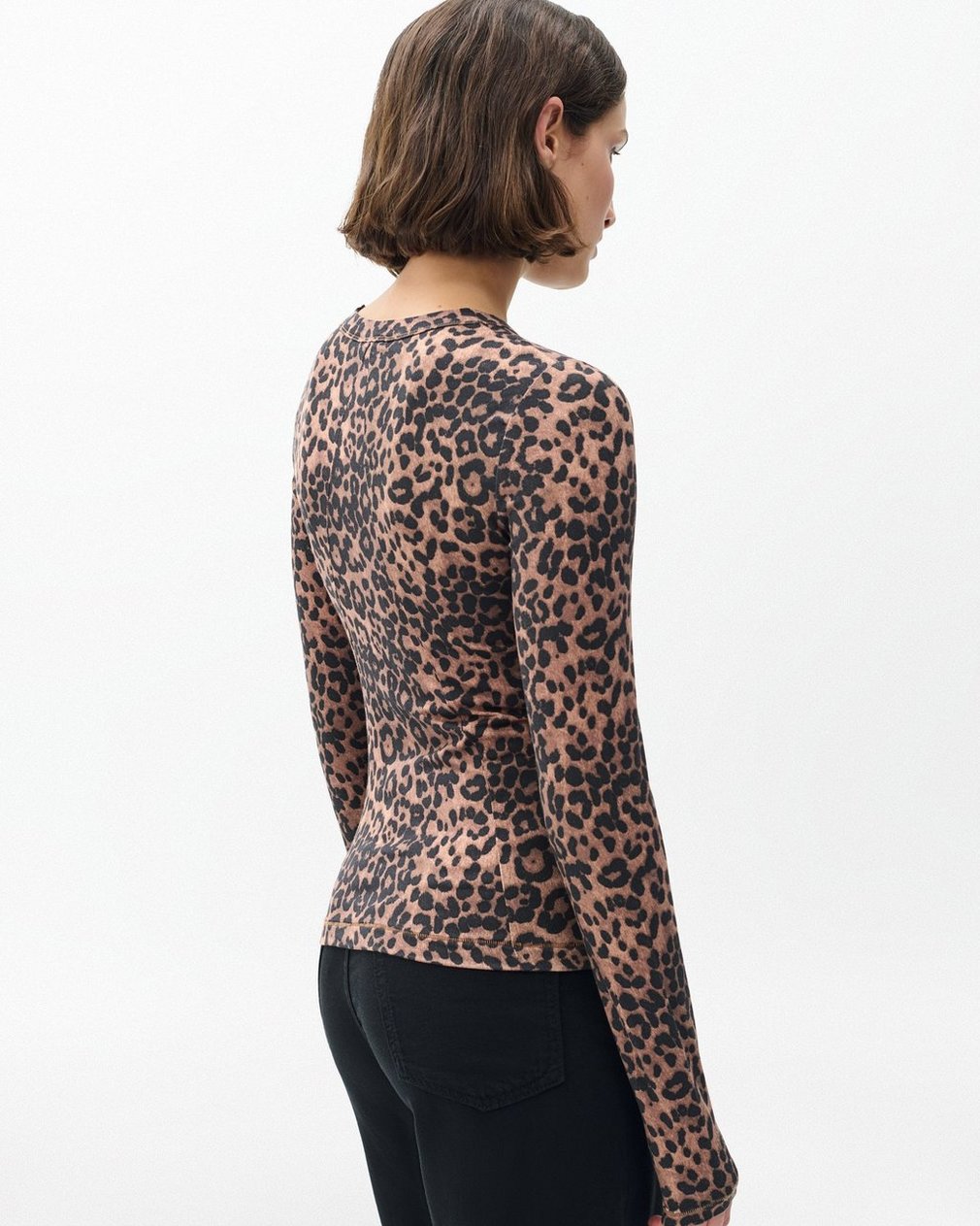 Luca Leopard-Print Long-Sleeve Tee - Leopard - Image 5
