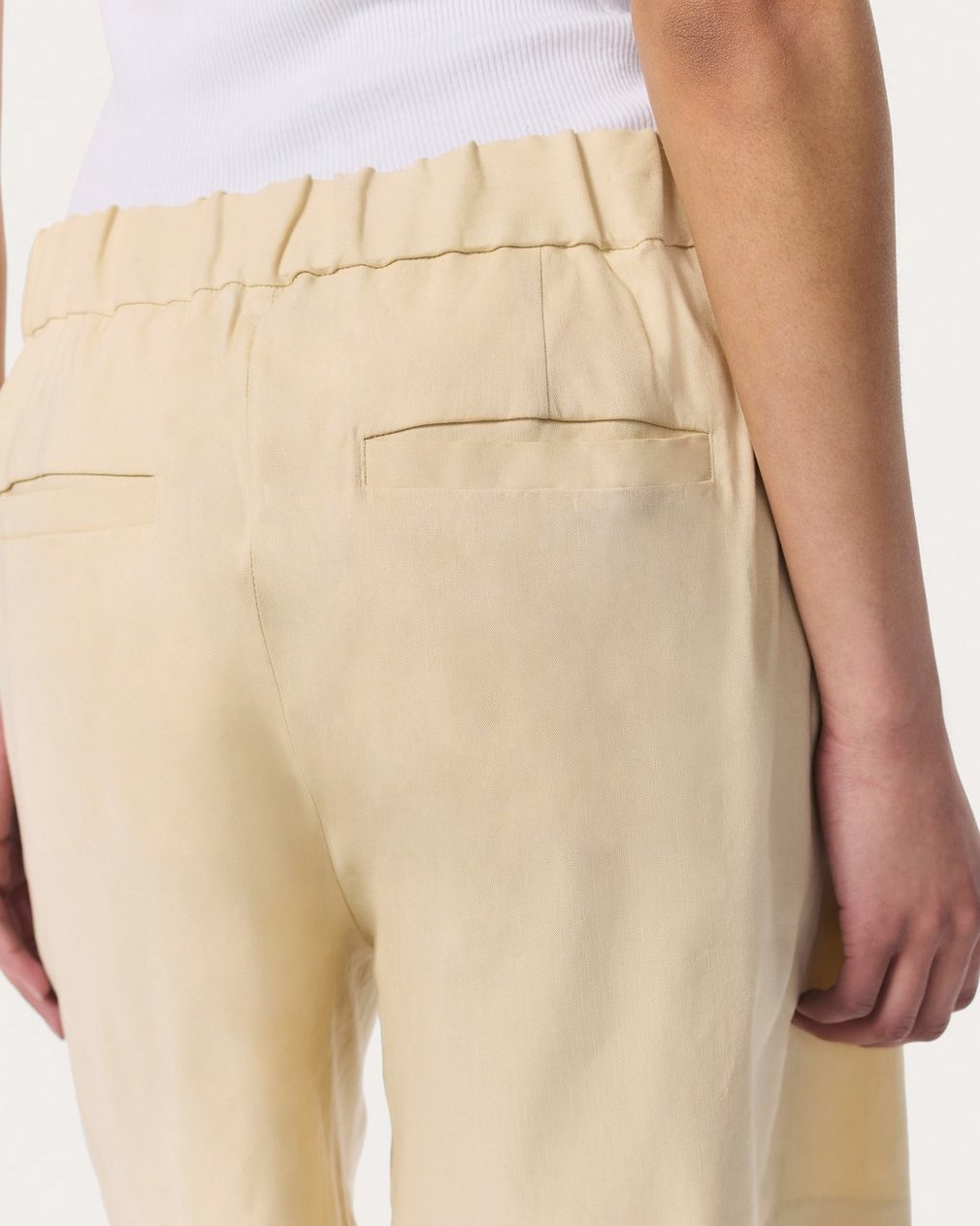 Leona Linen-Blend Shorts - Light Tan - Image 5