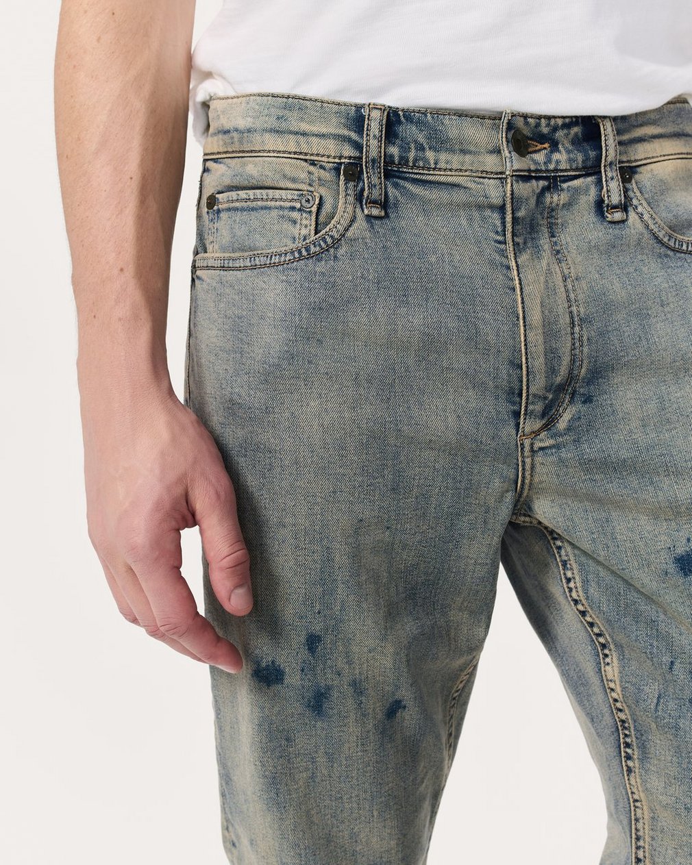 Fit 2 Slim Jeans - Worn Bleach - Image 4
