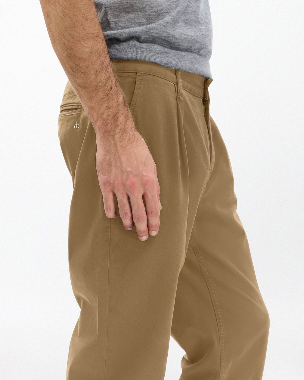 Evan Pleated Stretch Twill Chinos - Bark - Image 5