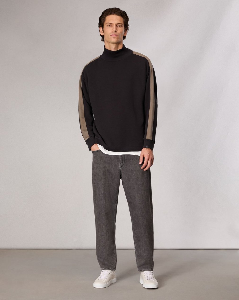 Mockneck Sweatshirt - Black - Image 3